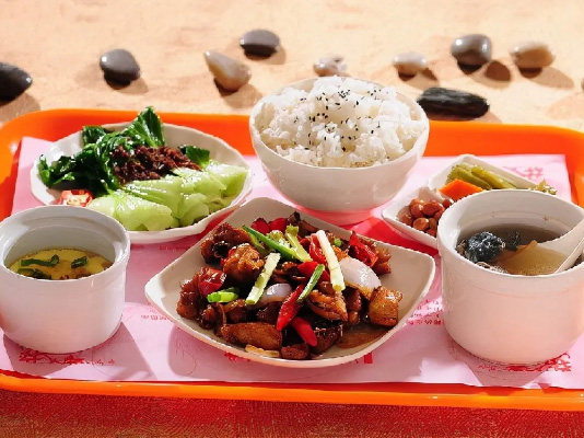如何使中式快餐标准化？